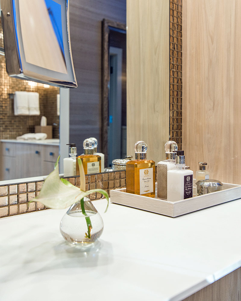 Luxe Bathroom Suite